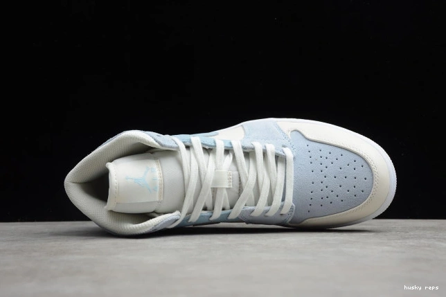 Rep Husky Mixed DA4666-100 Blue Textures 1 Mid Jordan Air 0820